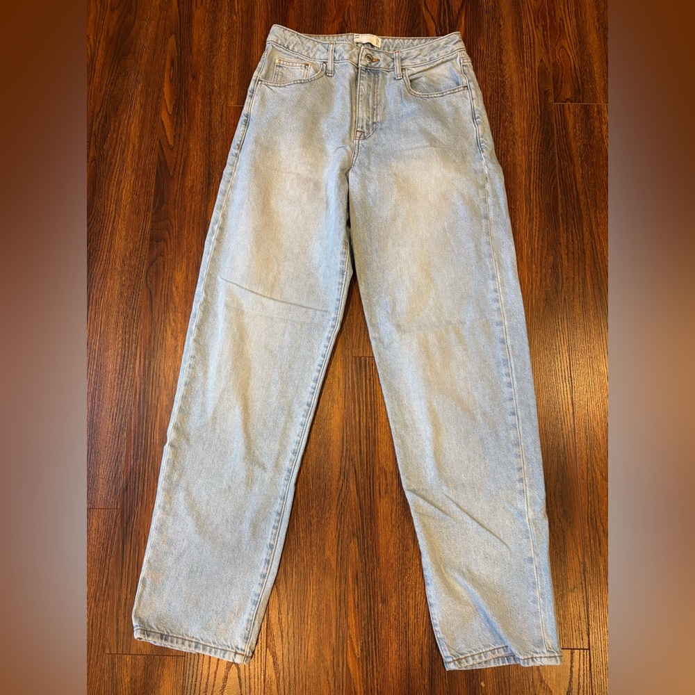 asos Design Men’s Baggy Jeans. Size 31x34